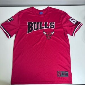 Ultra Game Chicago Bulls Red Jersey - Size Medium